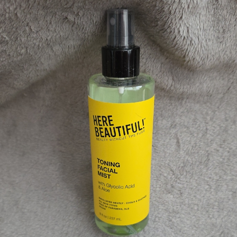 Here Beautiful! Toning Facial Mist